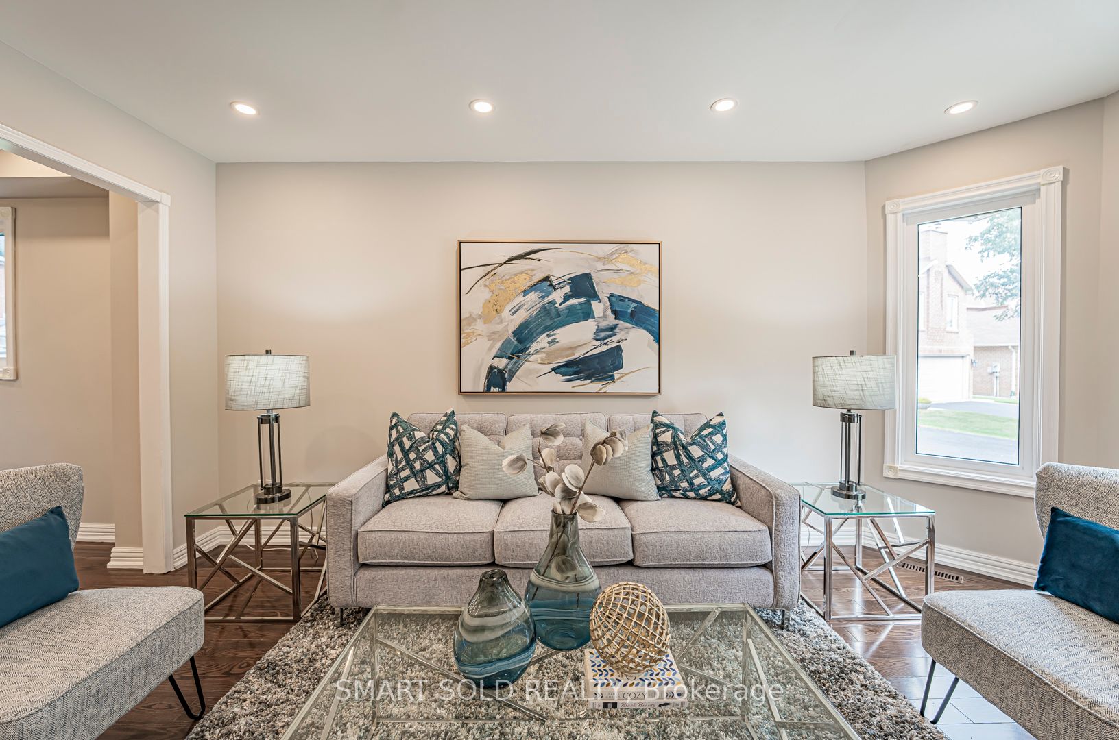 10 Sutton Crt