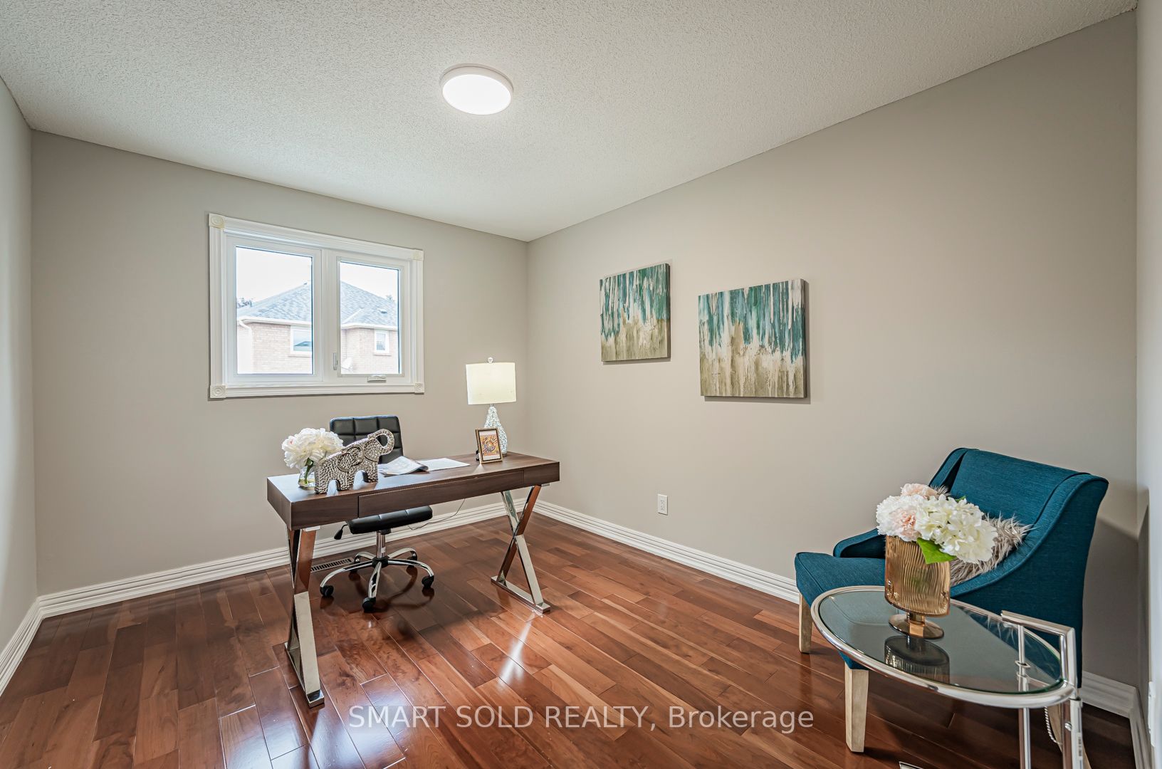 10 Sutton Crt