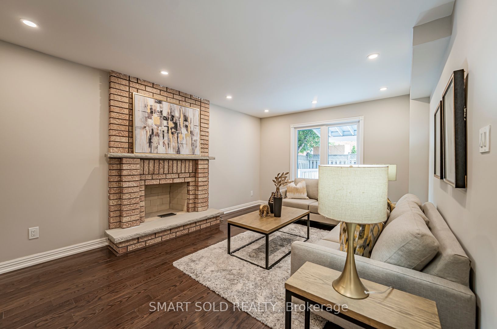 10 Sutton Crt