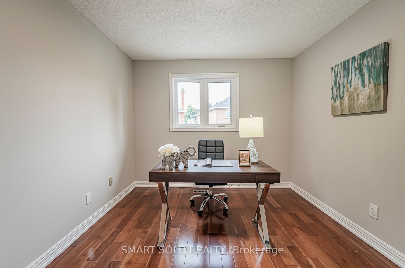 10 Sutton Crt