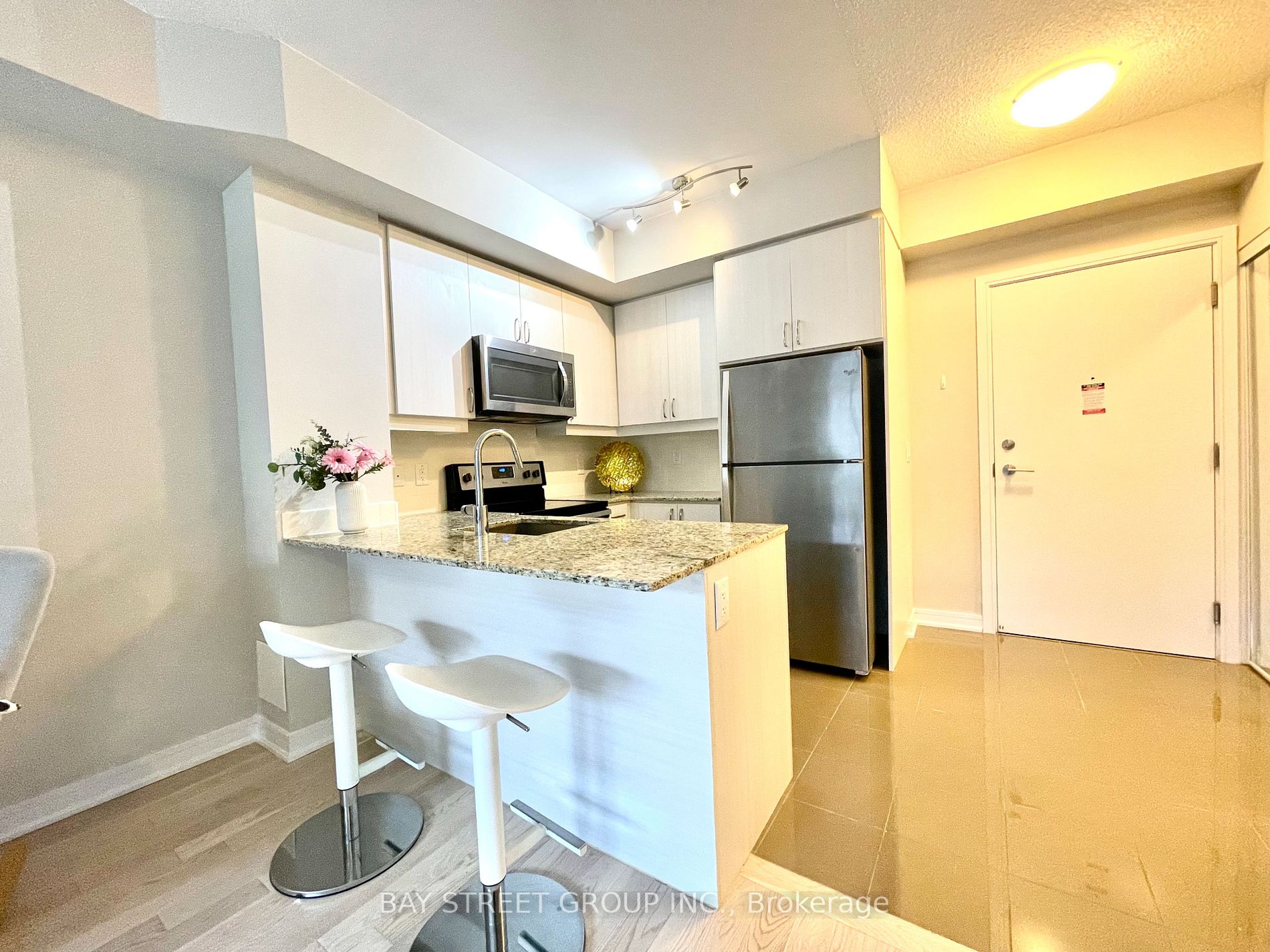 9205 Yonge Street, #NE714