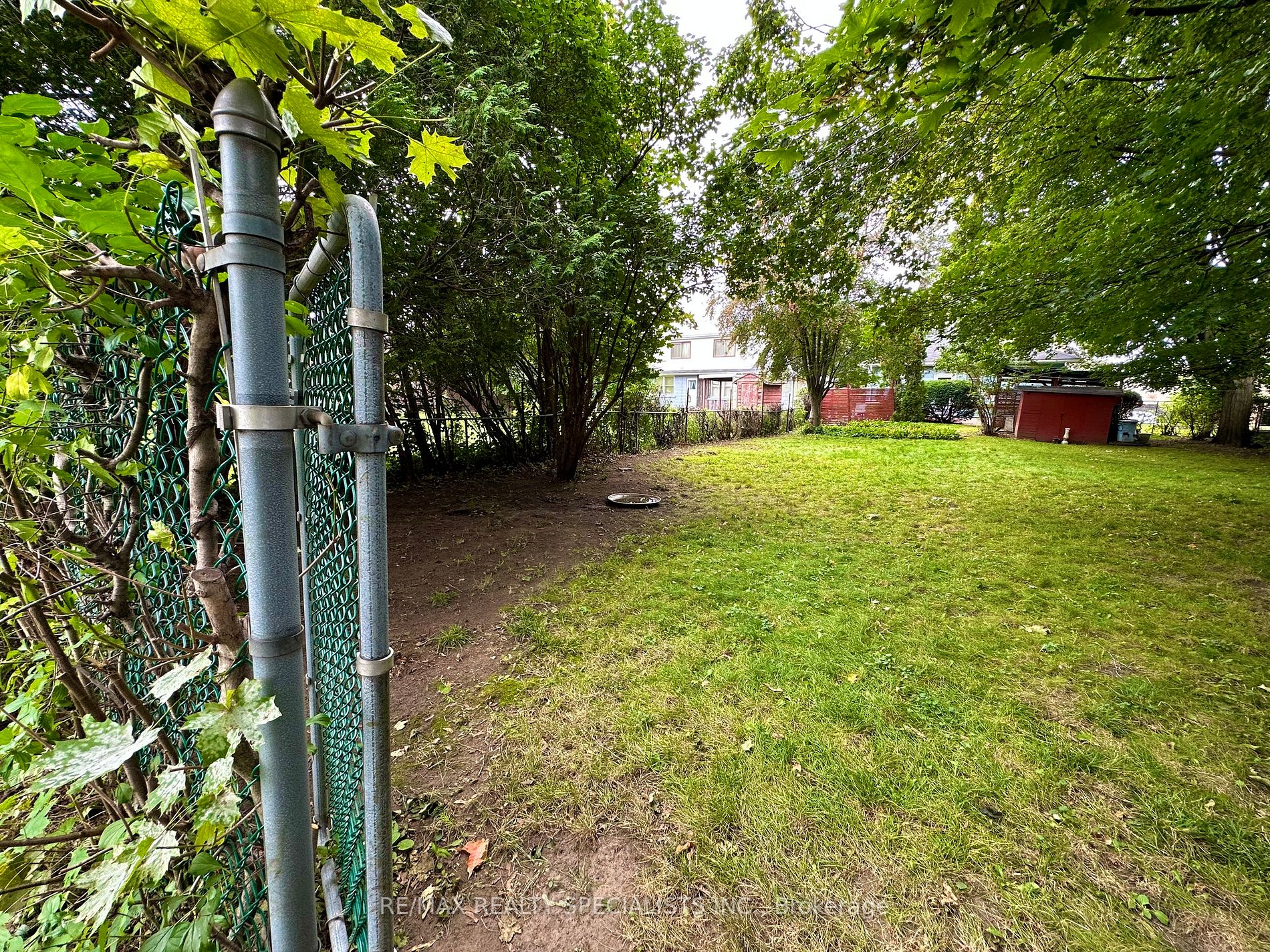 94 Hawman Ave