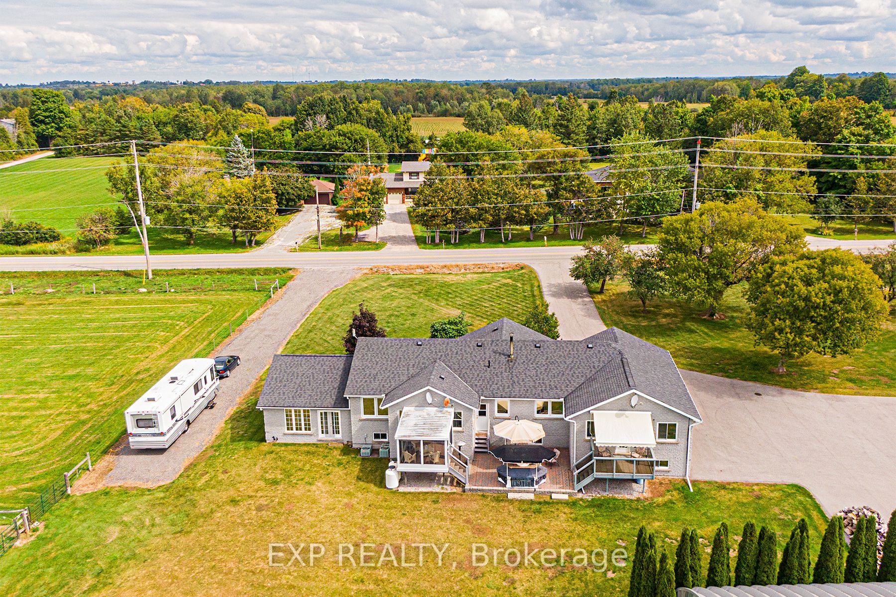 Listing N6817644 - Large Photo # 3