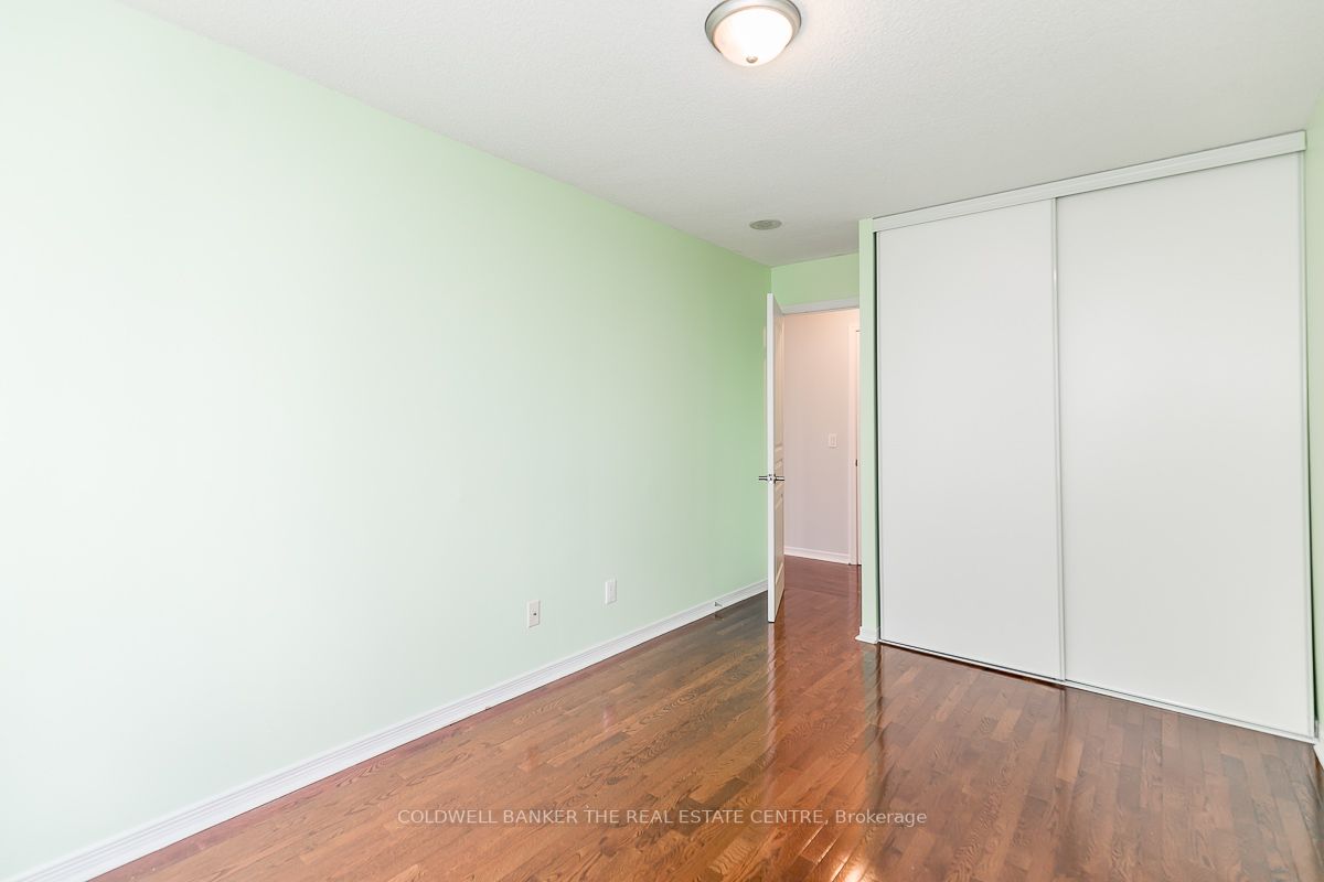 330 Red Maple Road, #310