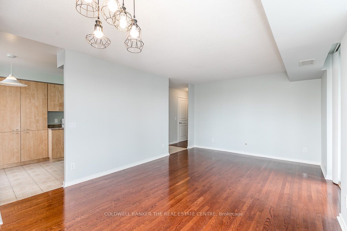 330 Red Maple Road, #310