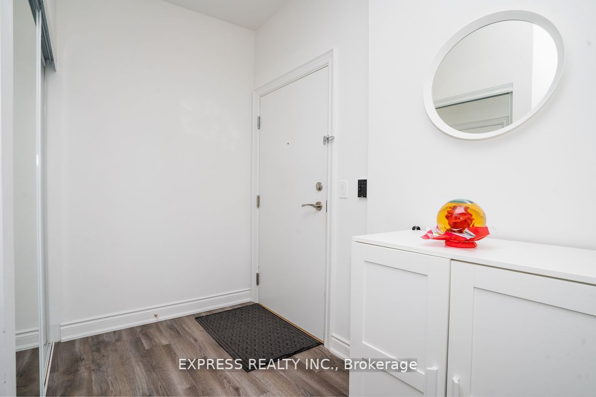 38 Cedarland Dr, #C203