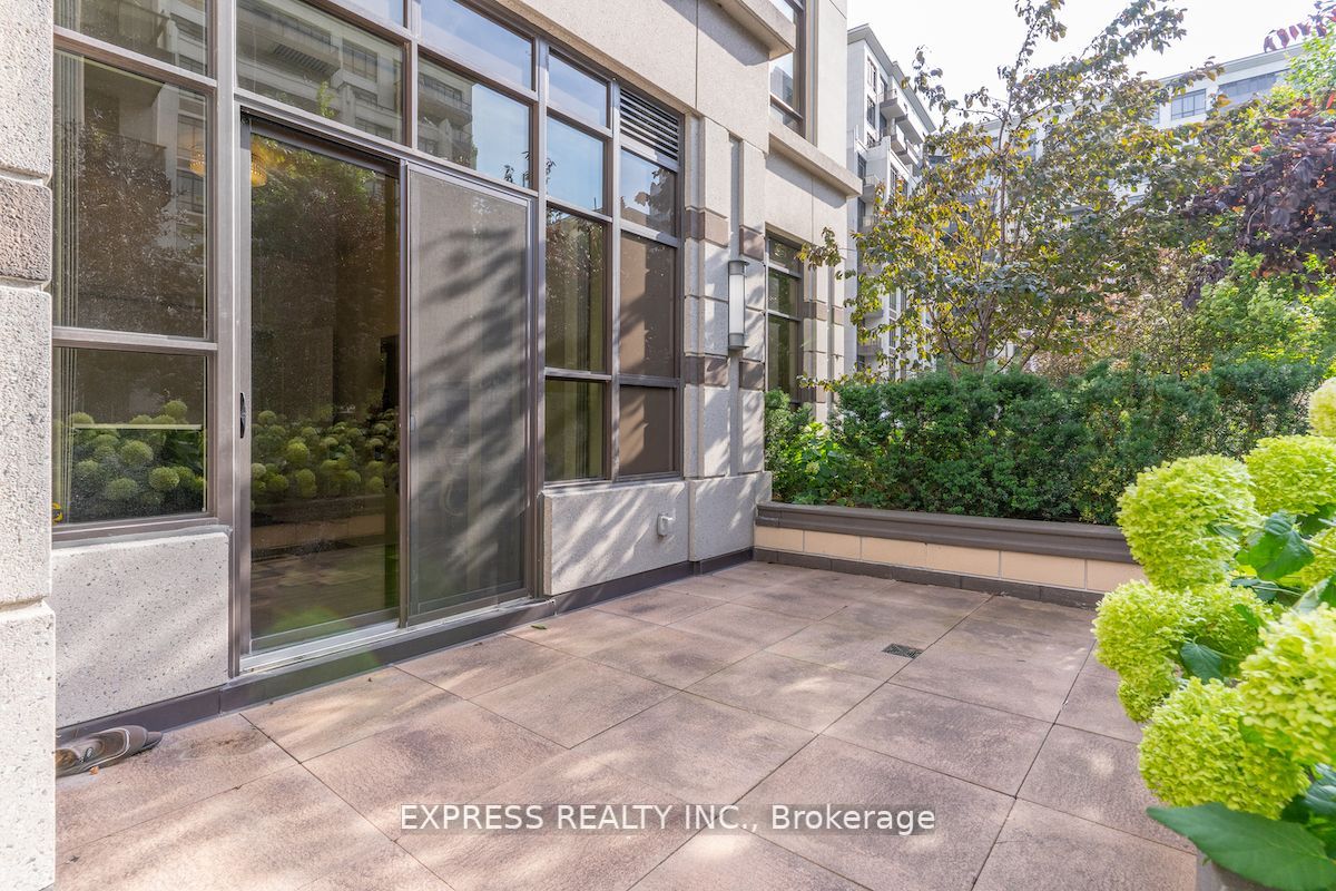 38 Cedarland Dr, #C203