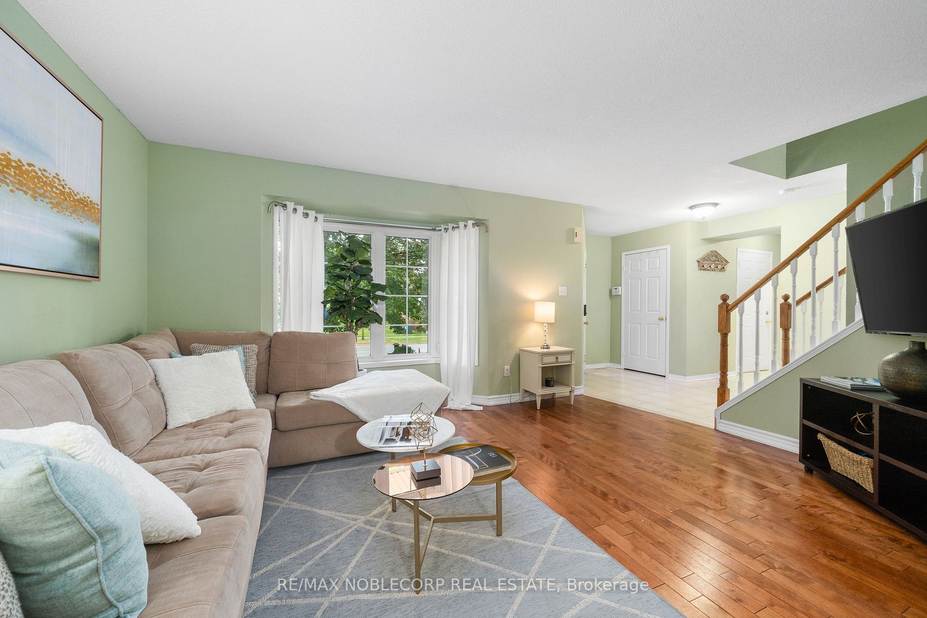 87 Northgate Drive