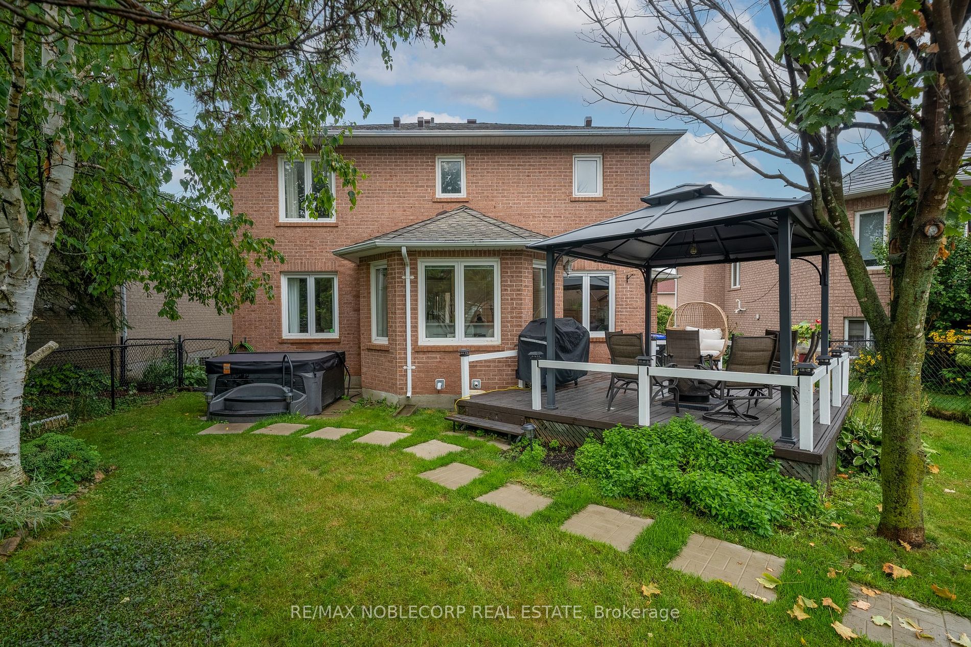 87 Northgate Drive