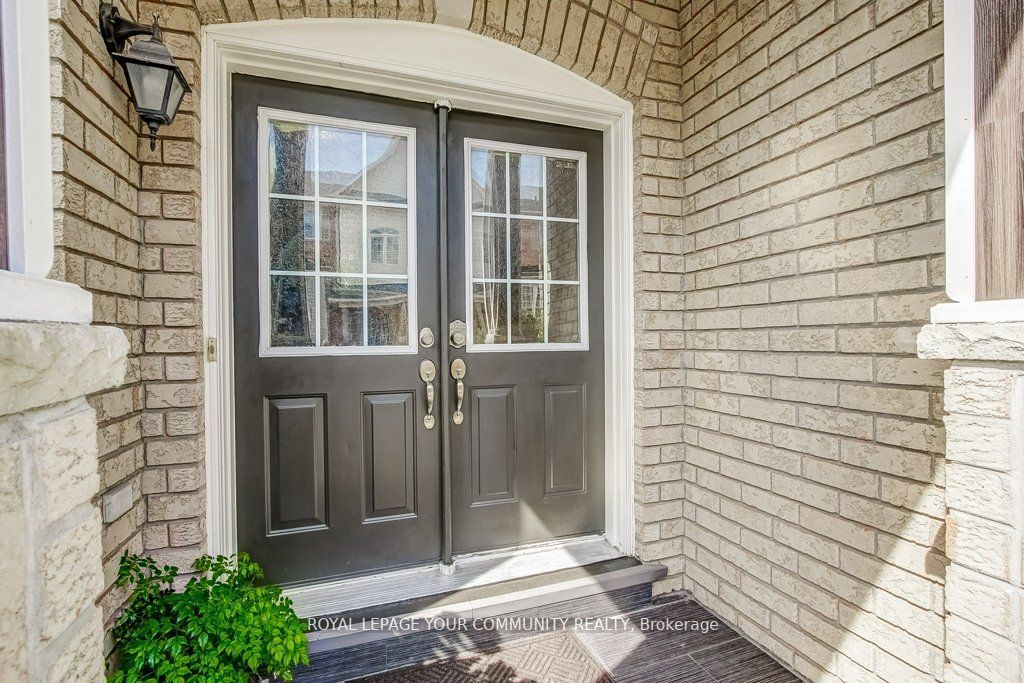 10 Old Colony Rd, #22
