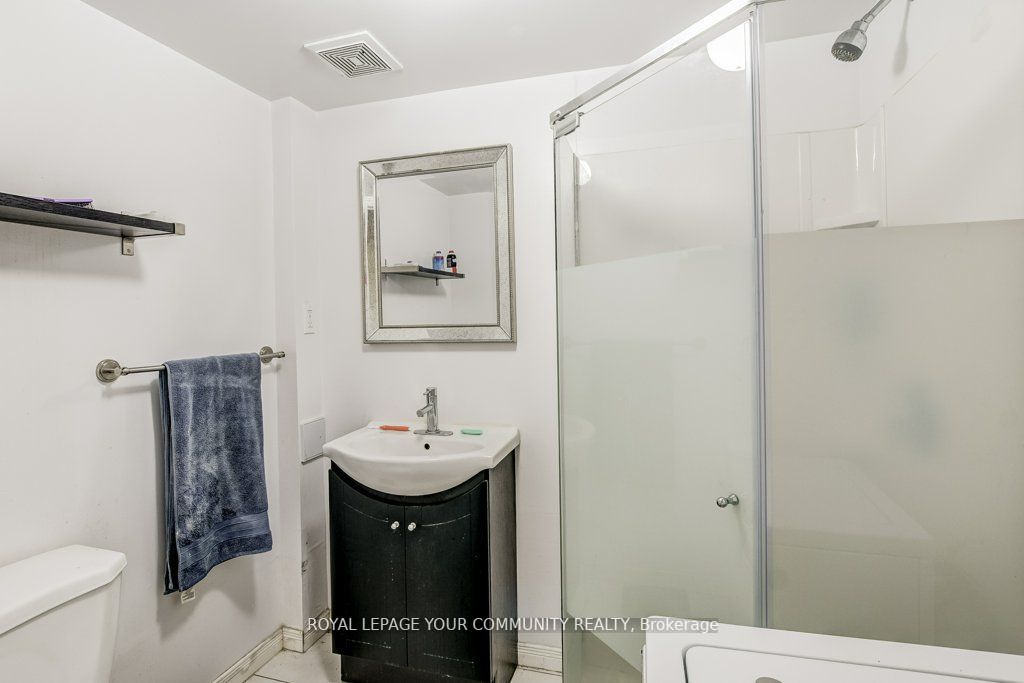10 Old Colony Road, #22