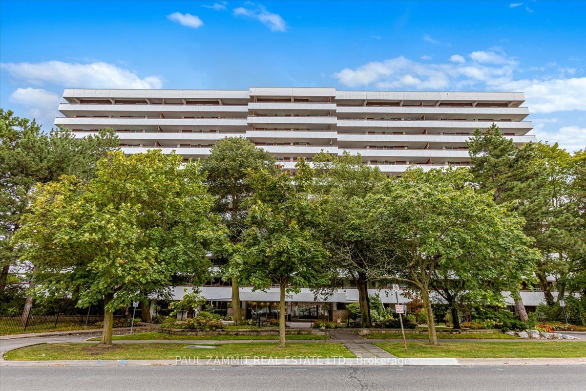 1 Royal Orchard Blvd, ##510