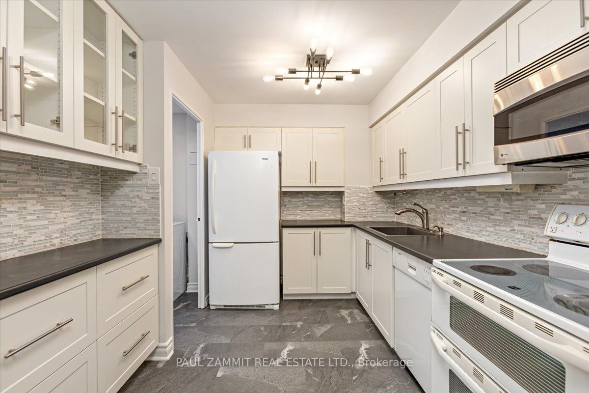 1 Royal Orchard Boulevard, ##510
