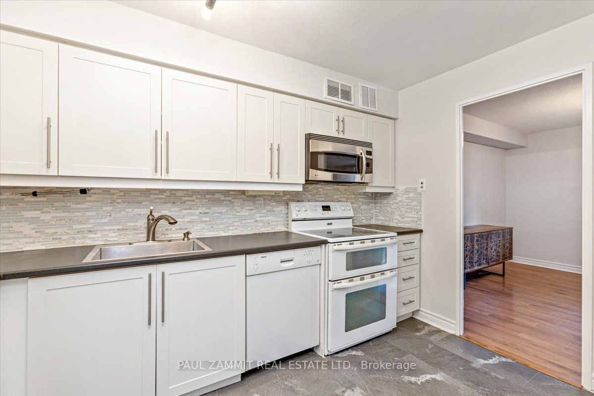1 Royal Orchard Boulevard, ##510