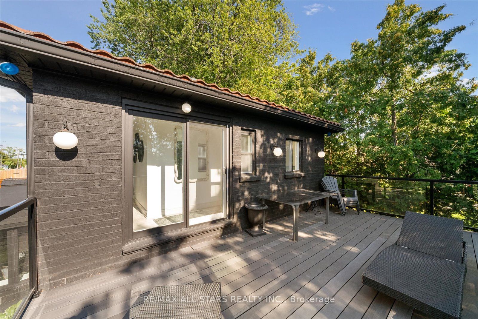 799 Churchill Lane