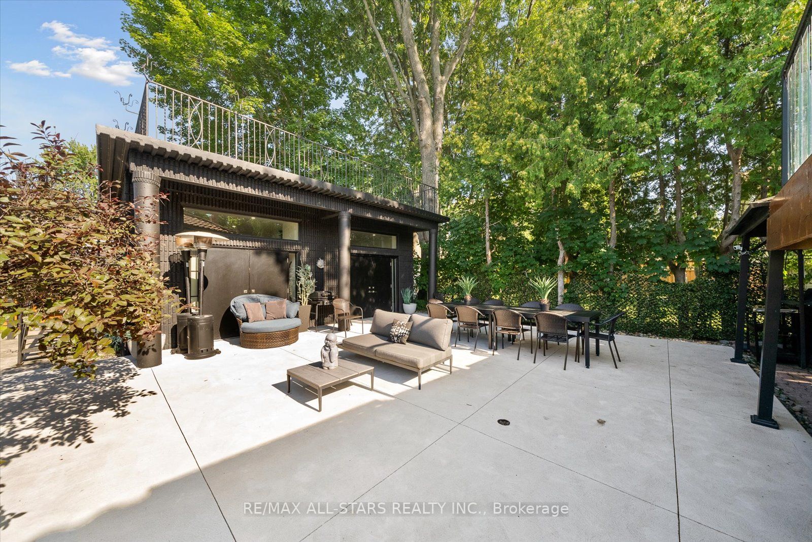 799 Churchill Lane