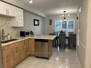 97 Pinedale Gate