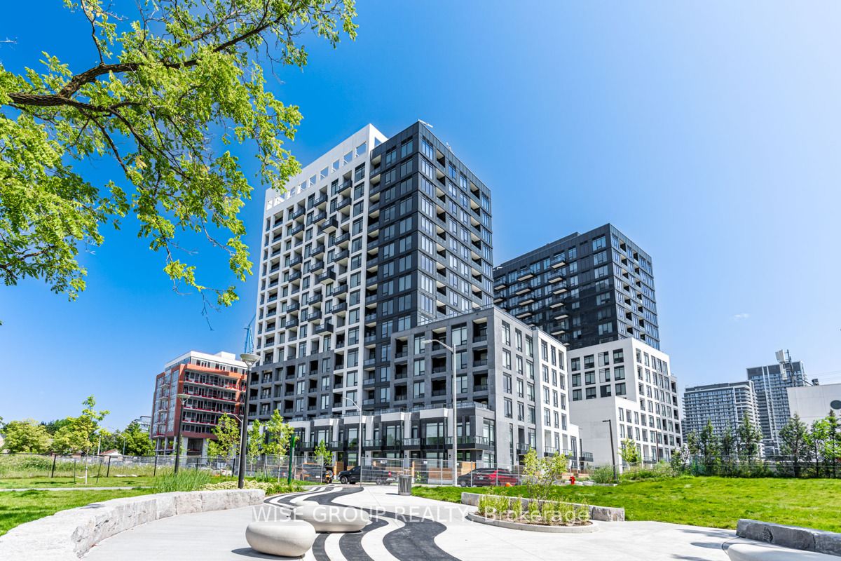 8868 Yonge St, #907E
