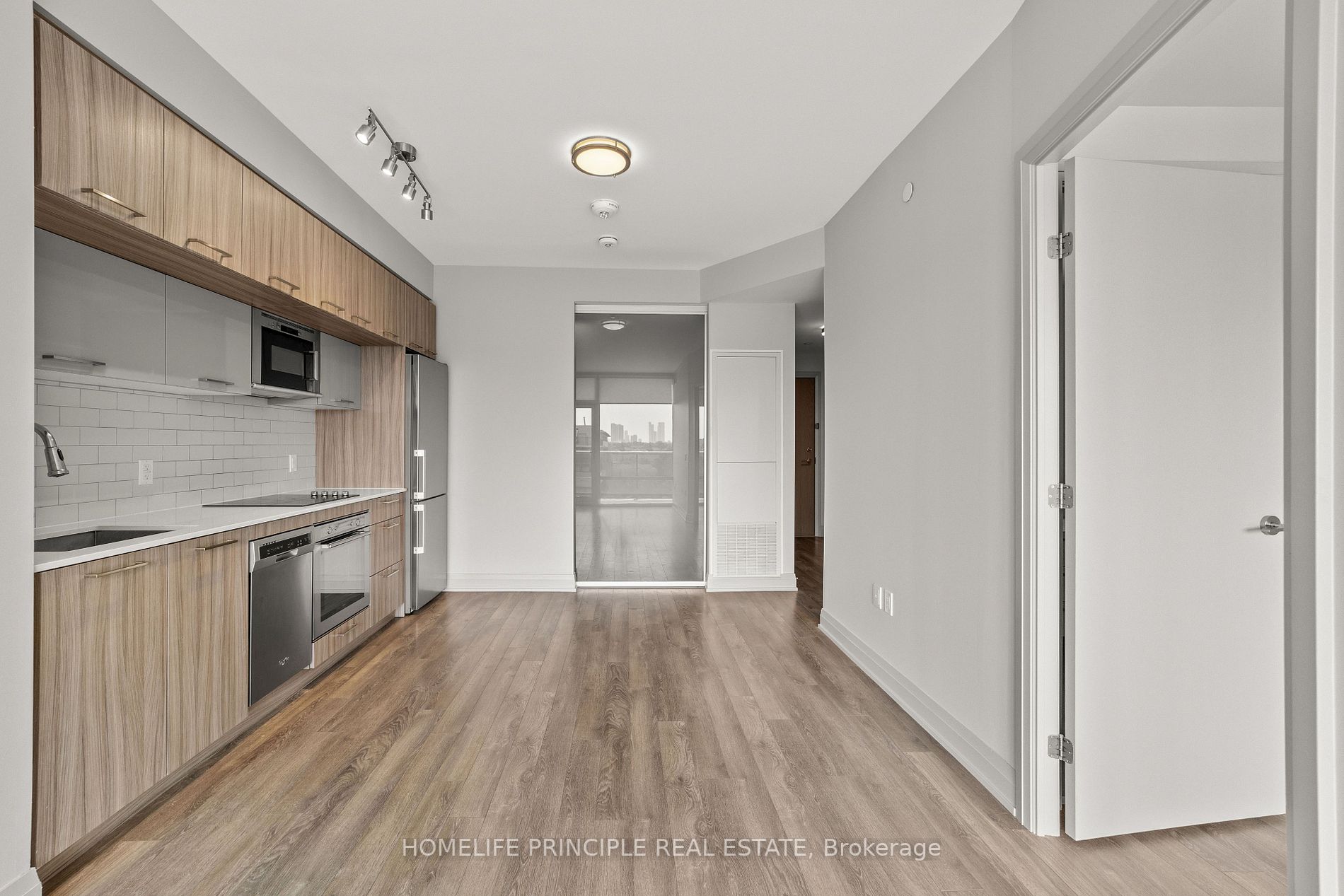 4800 Highway 7, #622