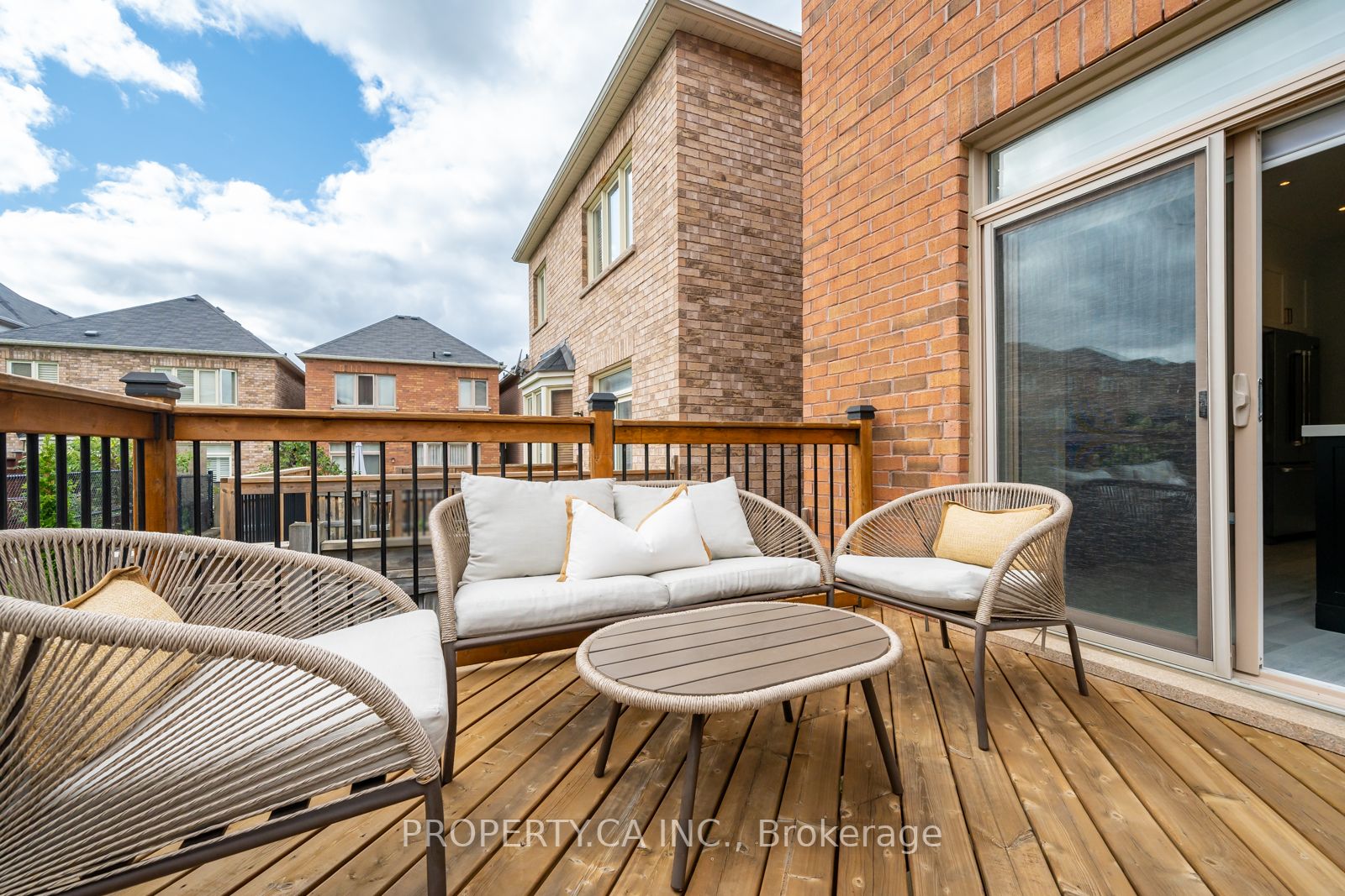 161 Mintwood Rd