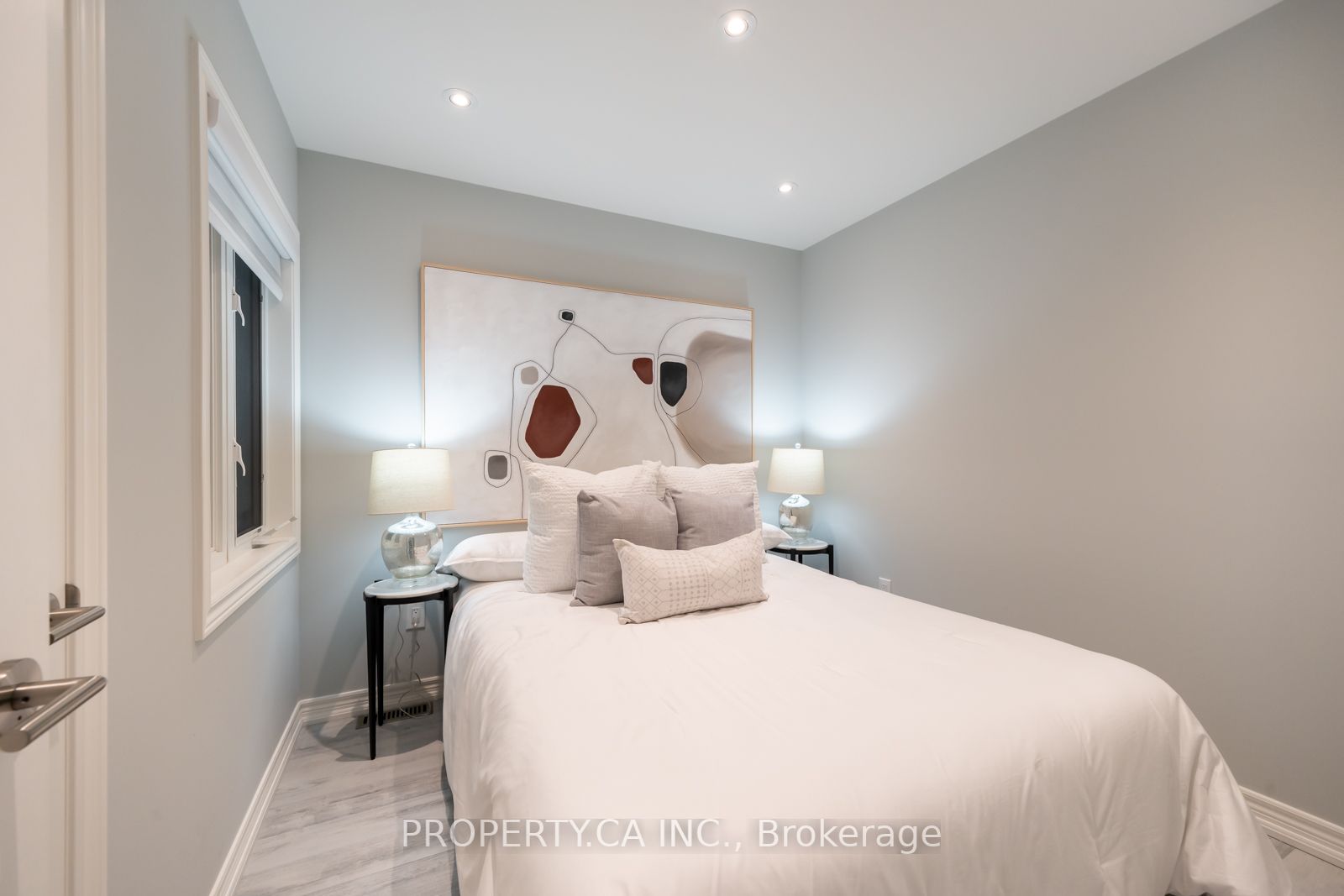 161 Mintwood Rd