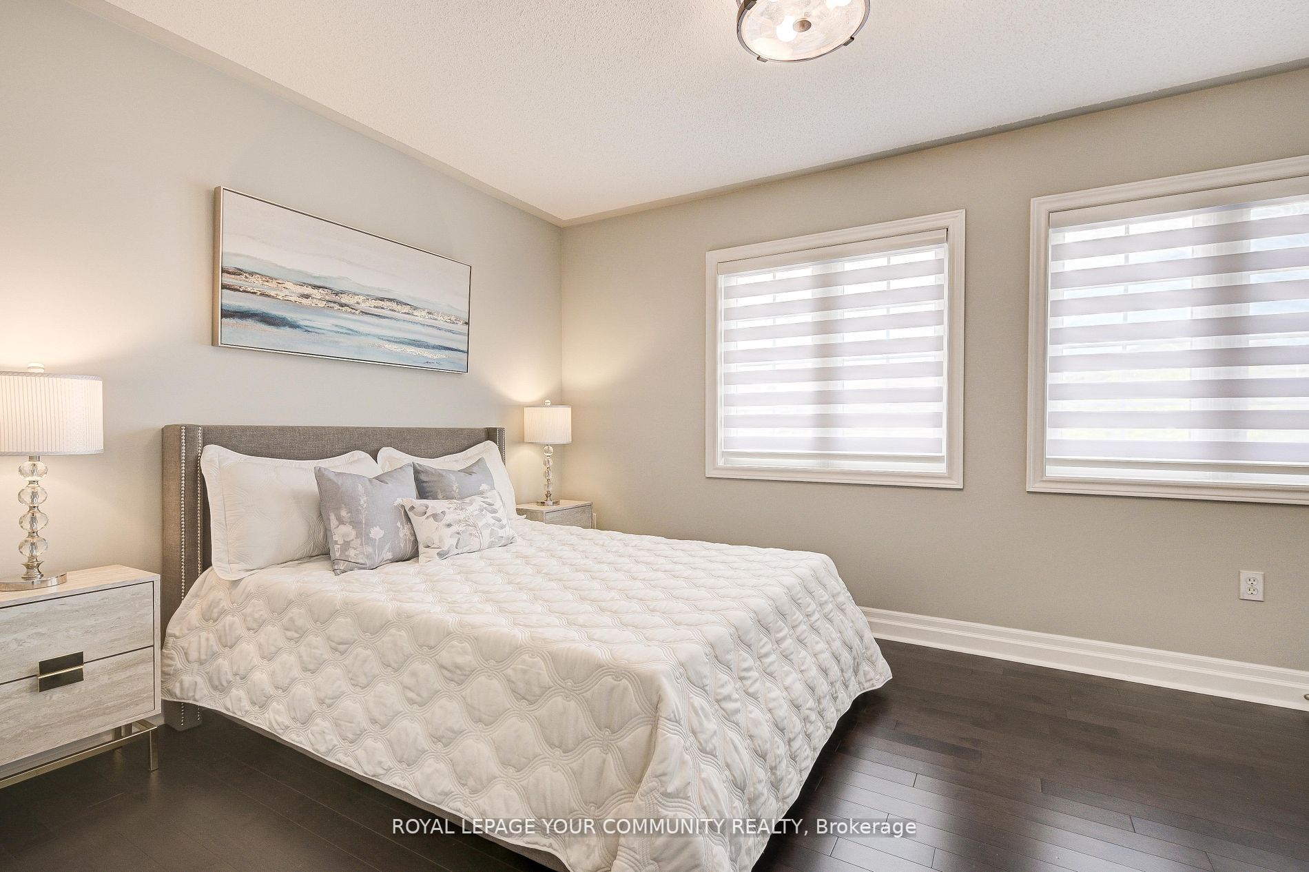 63 Woodbury Cres