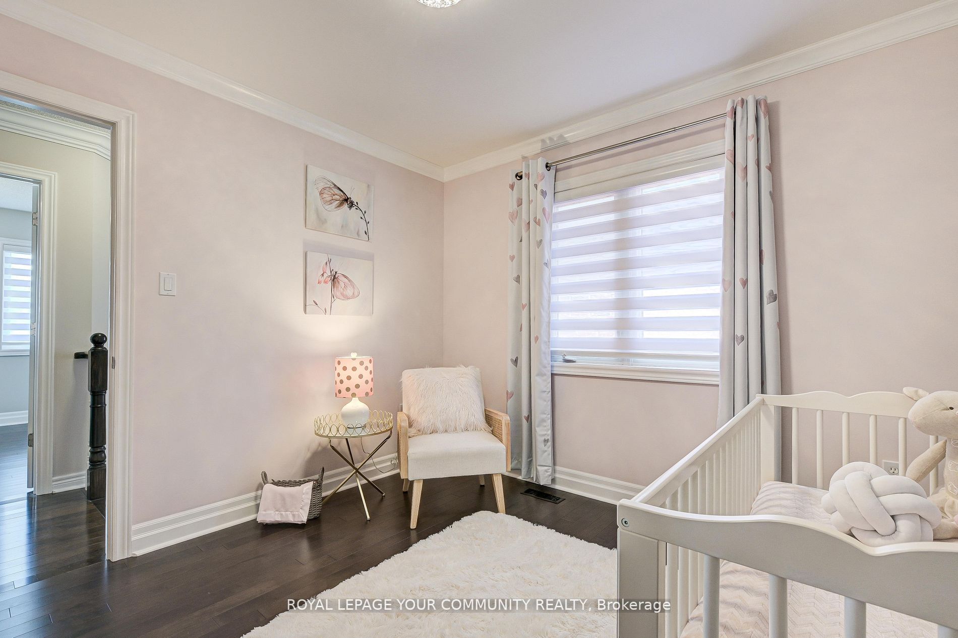 63 Woodbury Cres