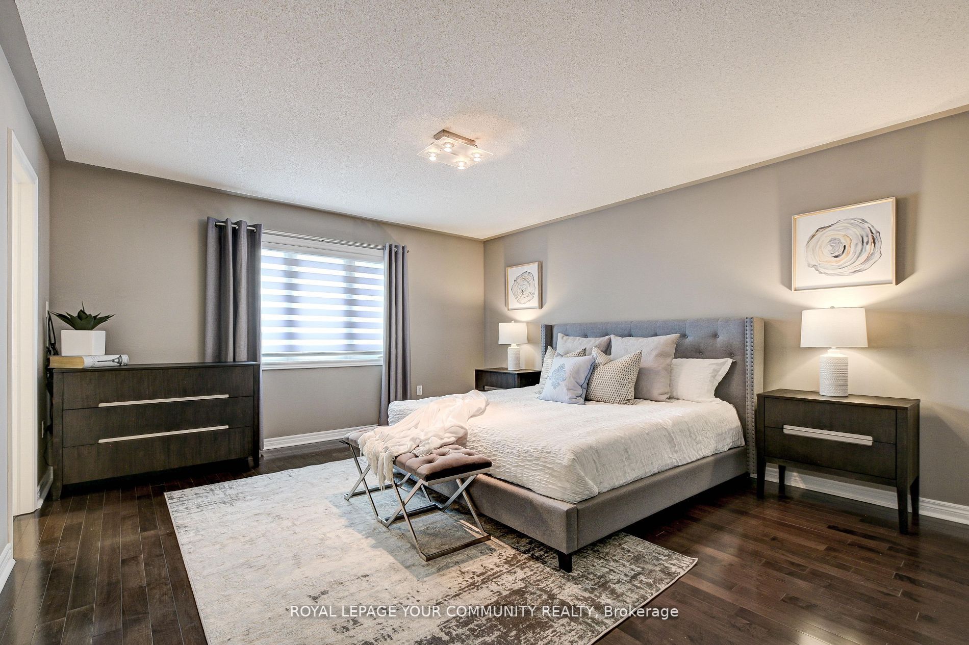63 Woodbury Cres