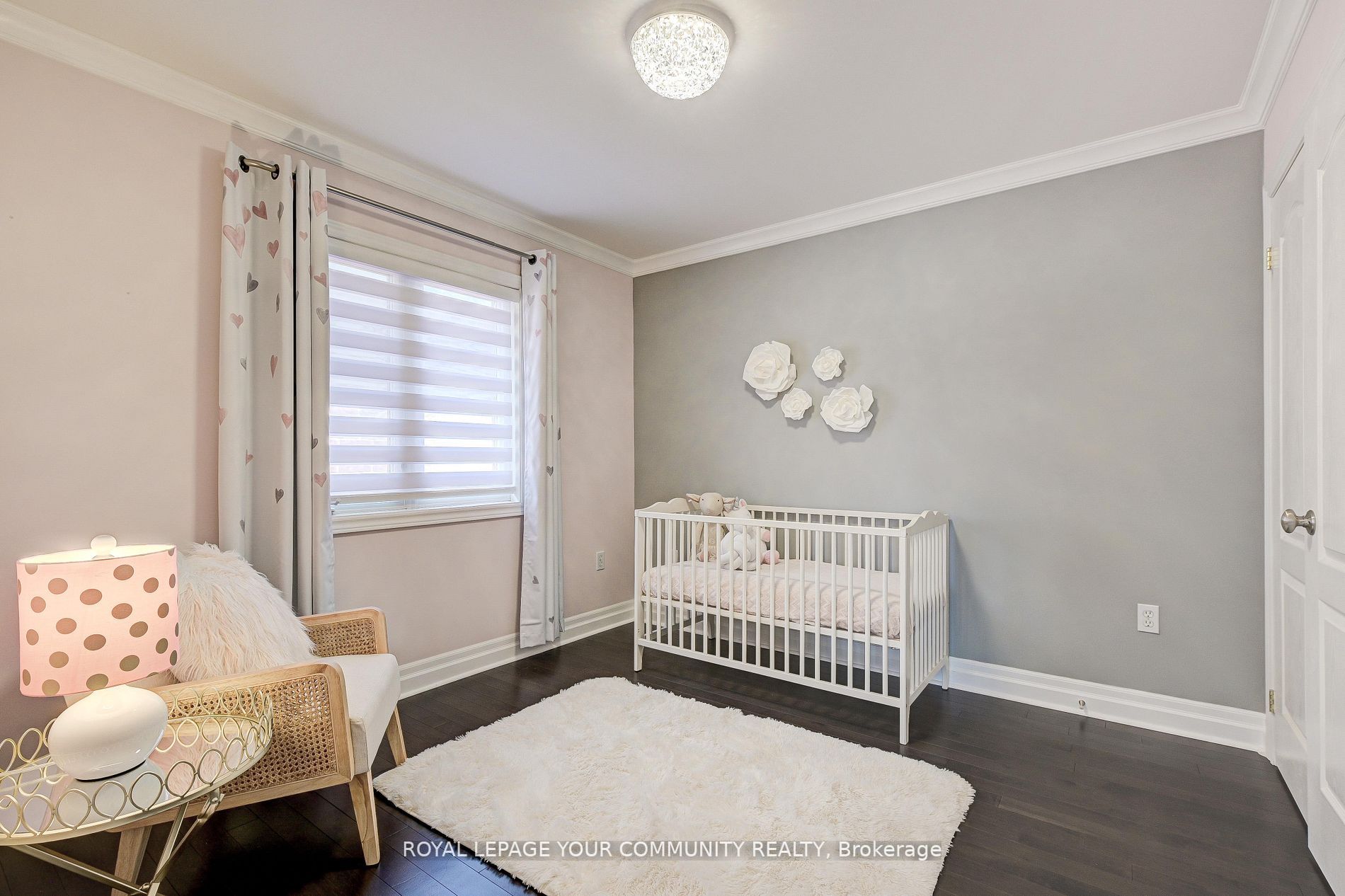 63 Woodbury Cres
