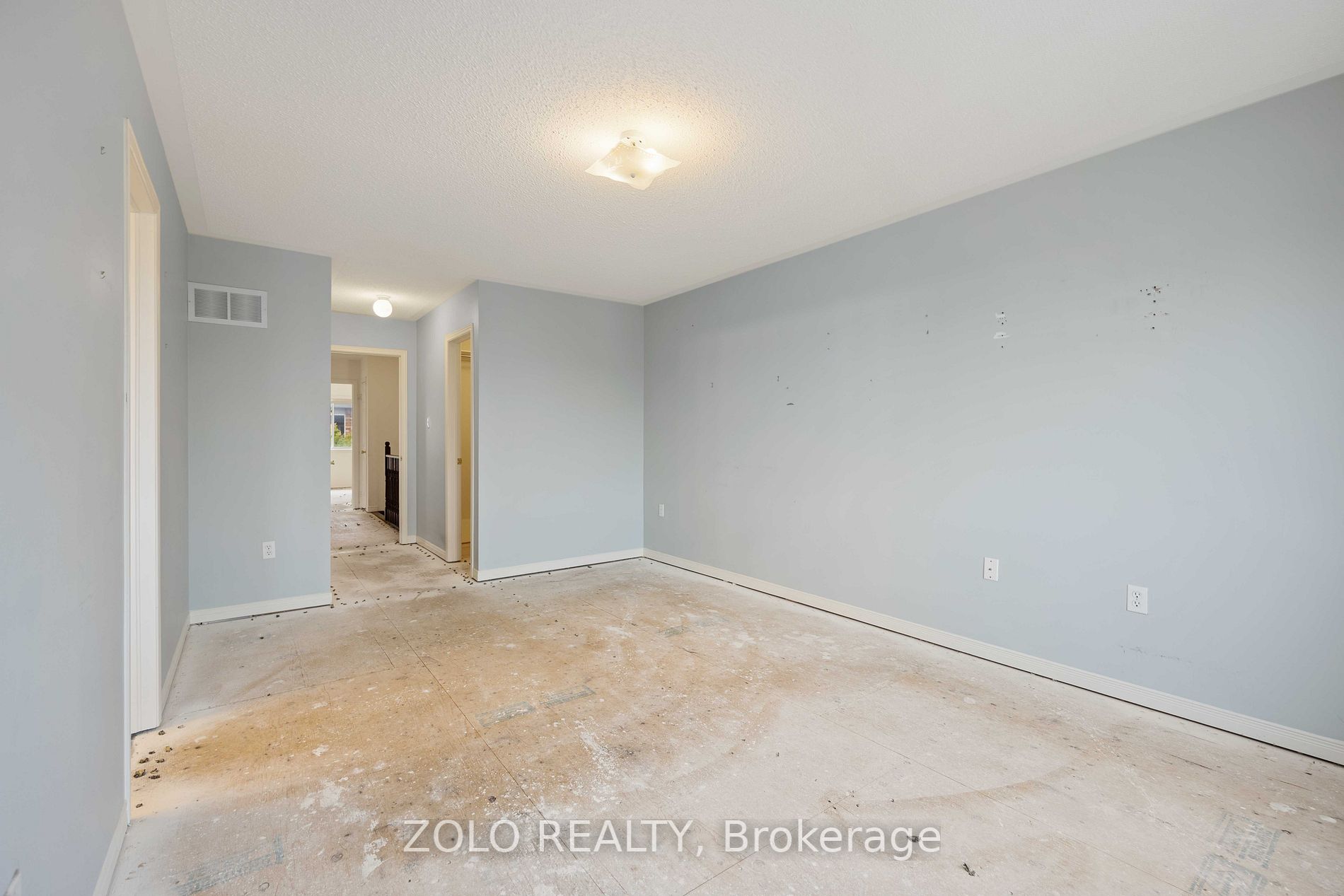 590 Reeves Way Blvd