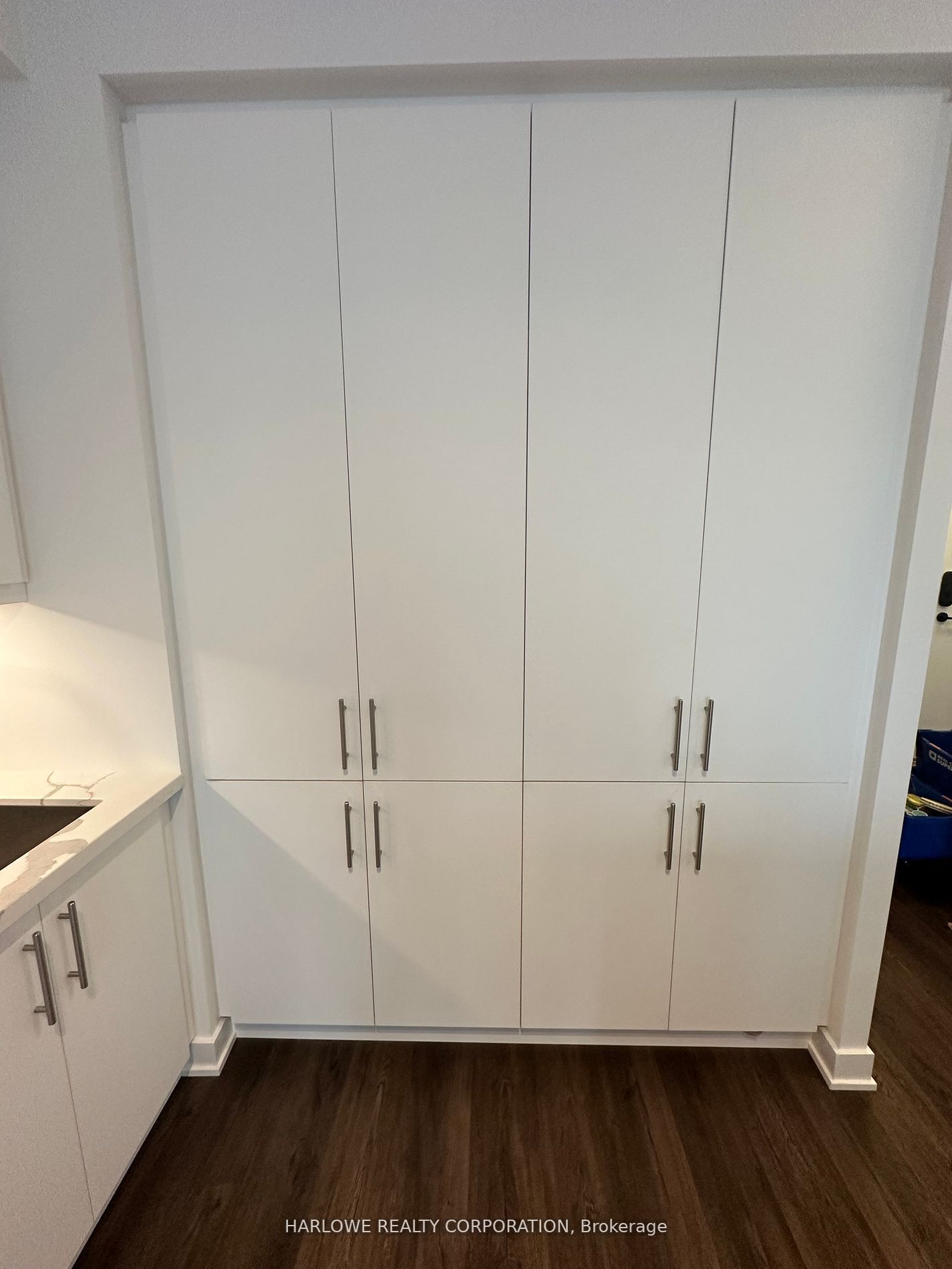 95 Oneida Cres, #1705