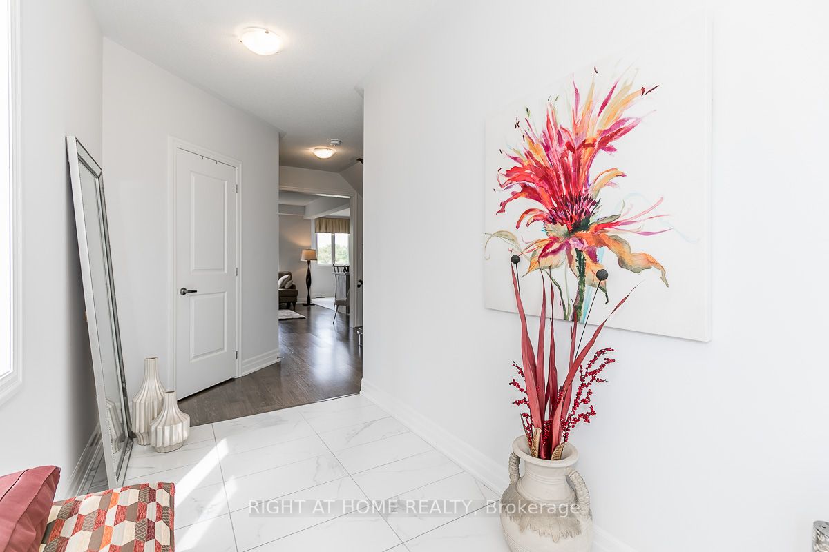 36 Wood Cres