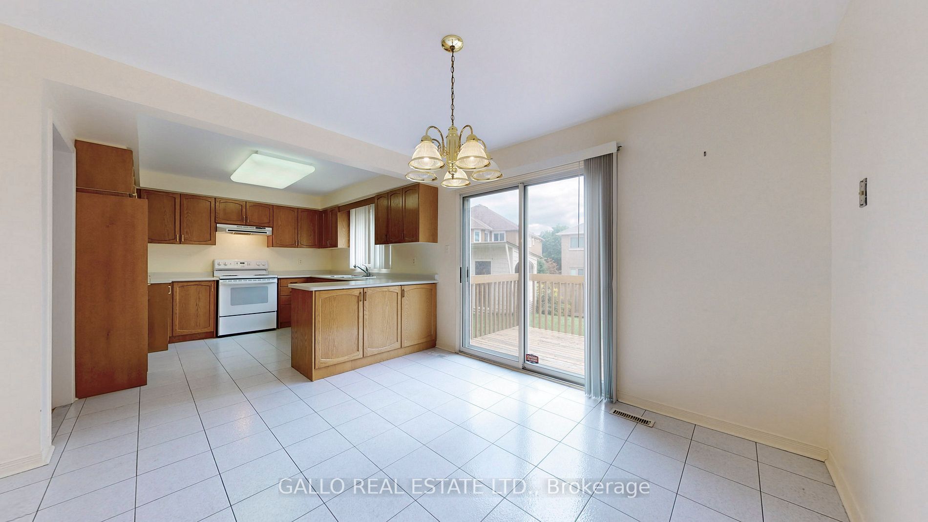 804 Hollander Rd