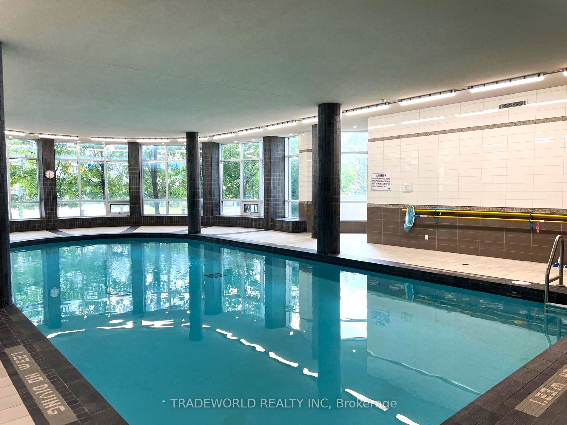 60 South Town Centre Blvd, #205