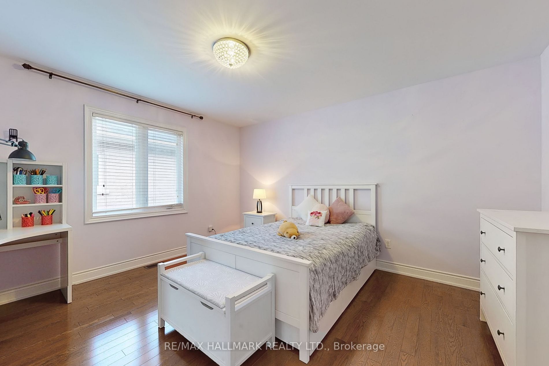 176 Brookside Rd