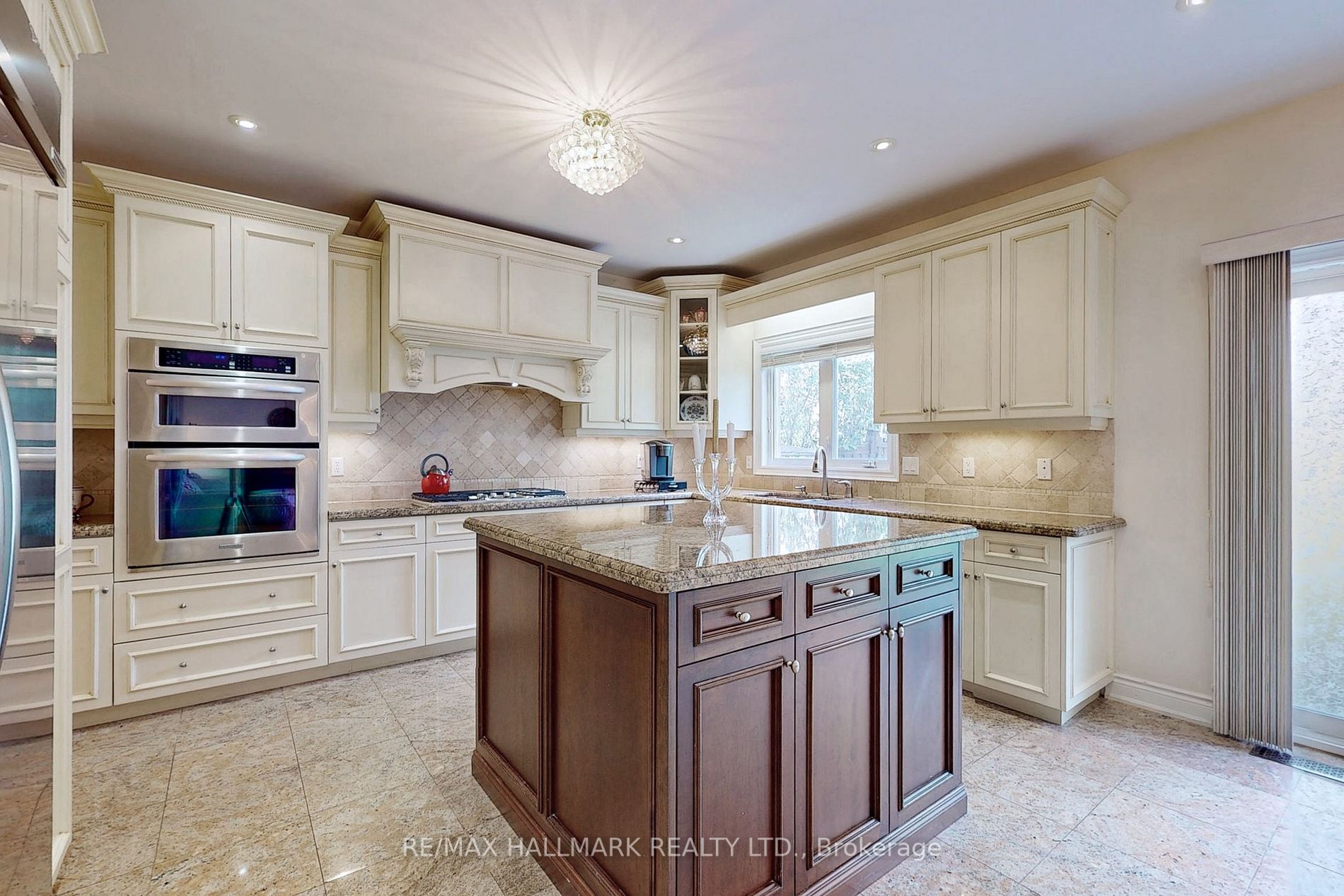 176 Brookside Rd