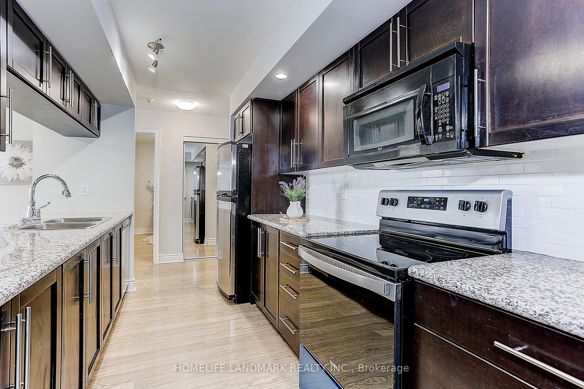 23 Cox Blvd, #1065