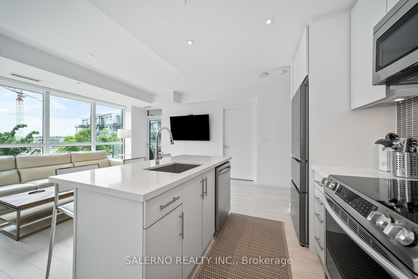 375 Sea Ray Ave, #243