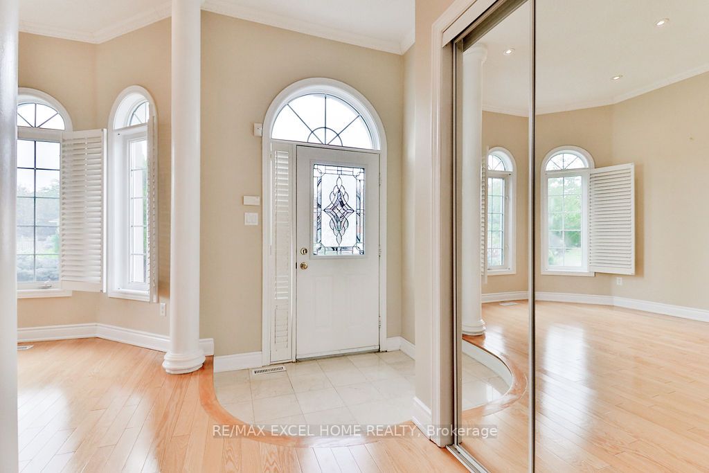 30 Valley Ridge Ave