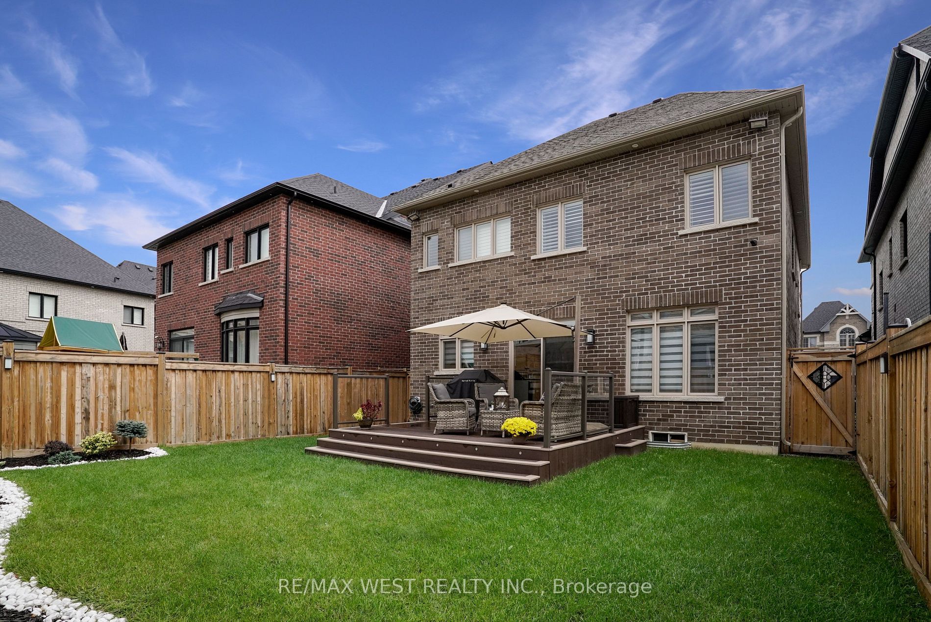 84 Zenith Ave