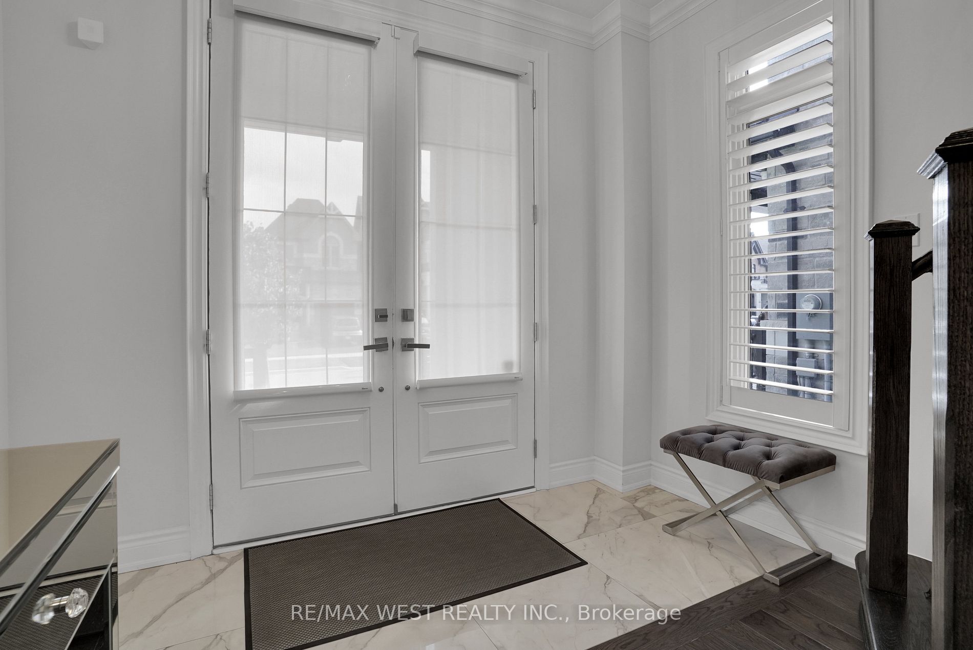 84 Zenith Ave