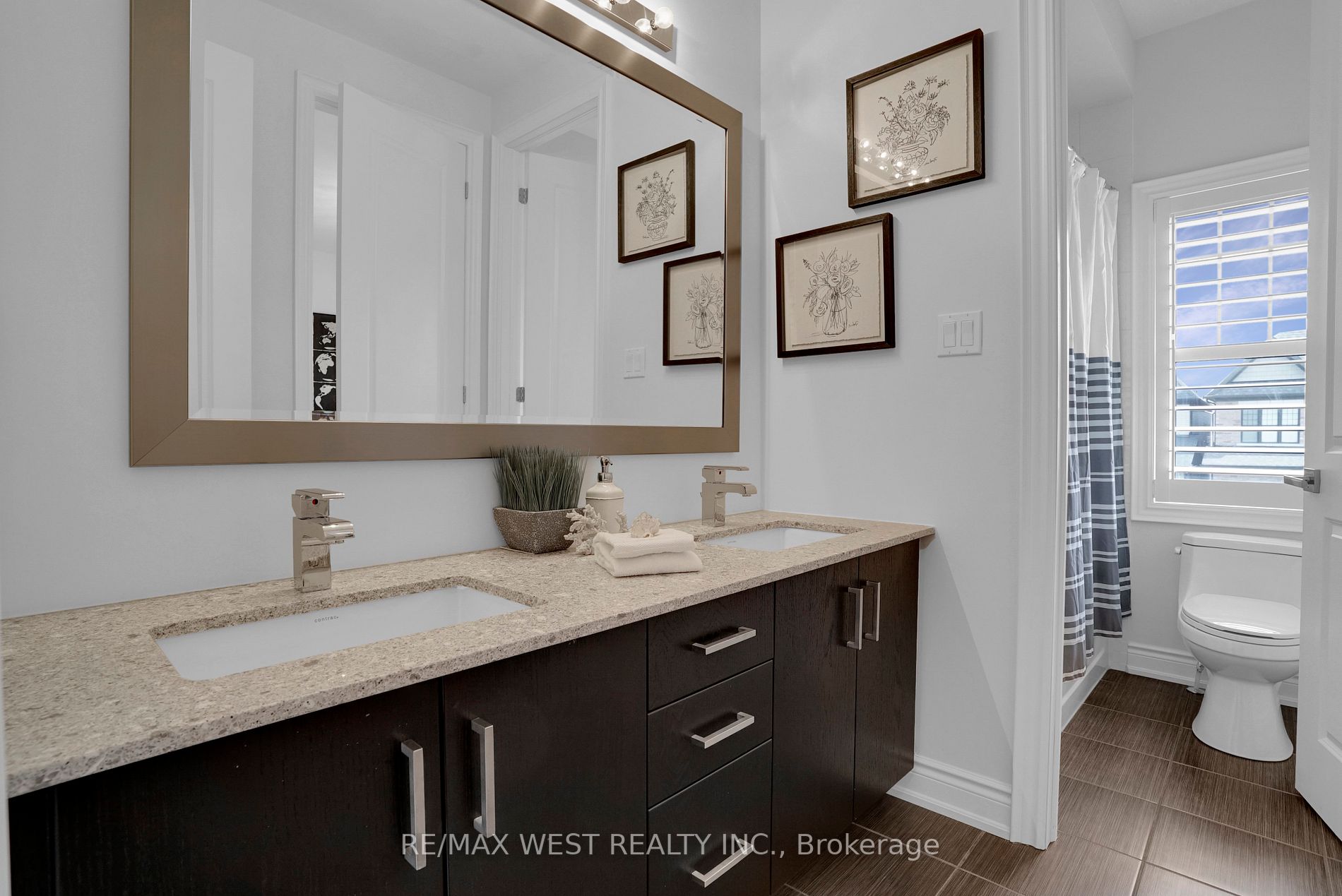 84 Zenith Ave