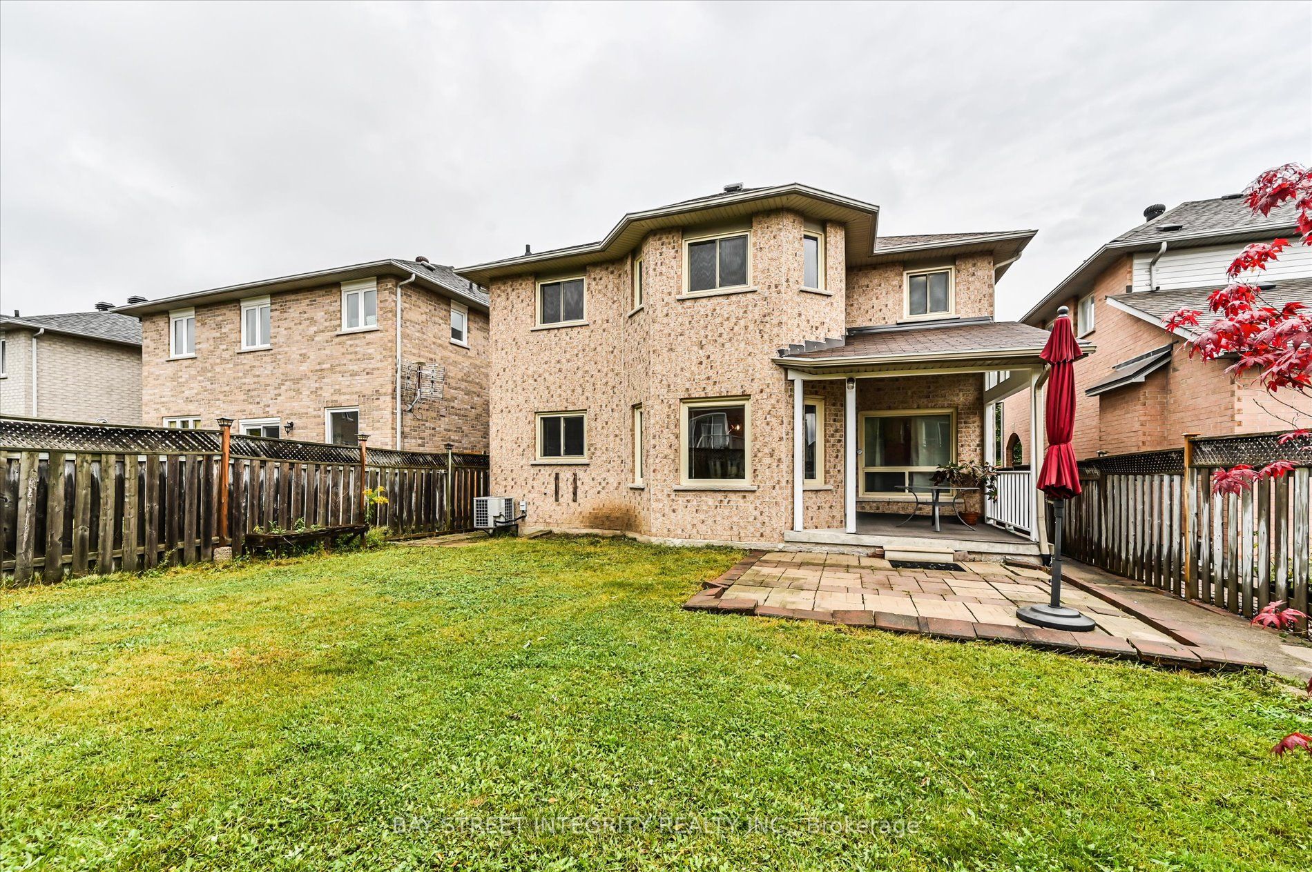 67 Grandlea Crescent