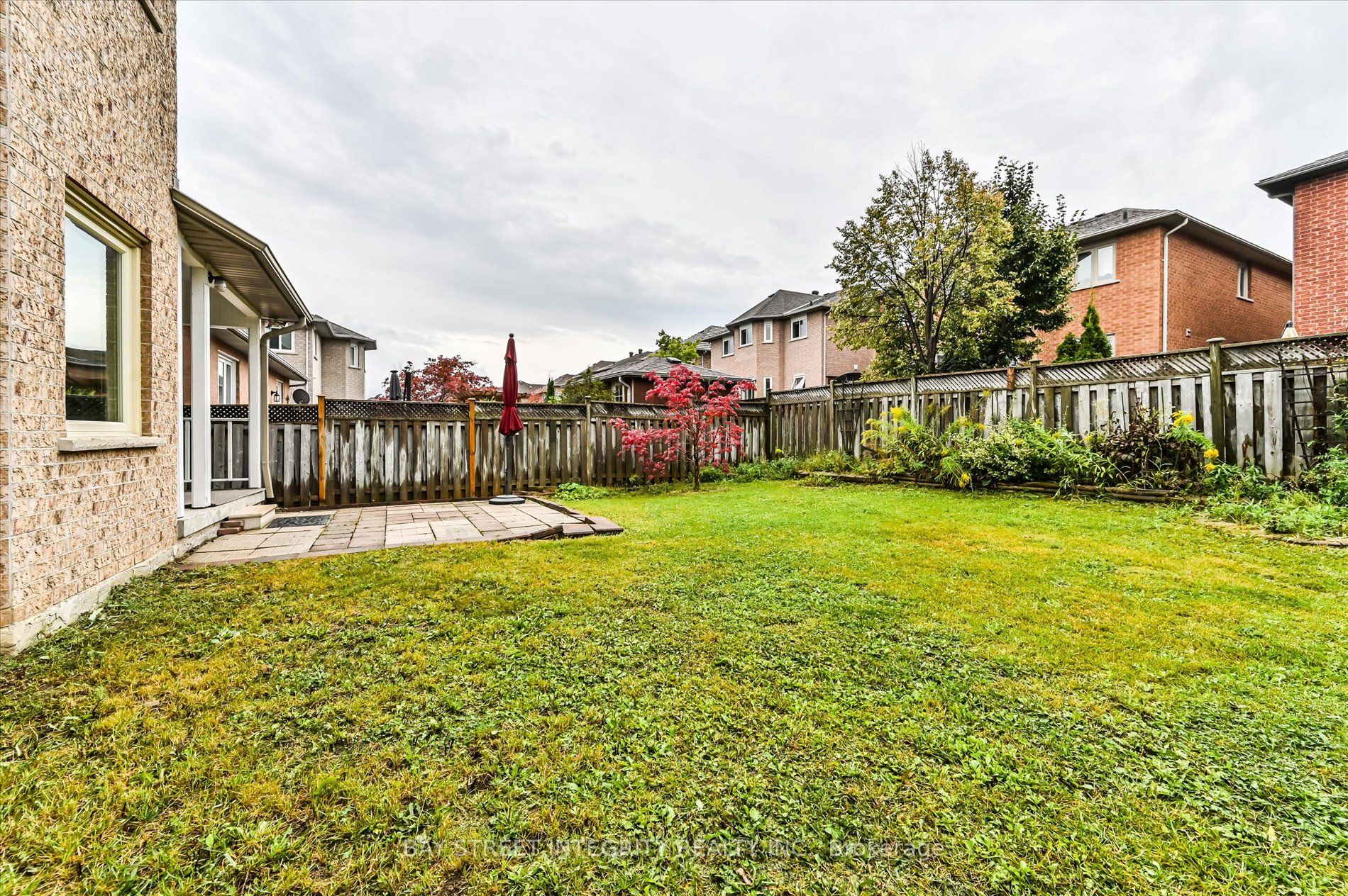 67 Grandlea Crescent