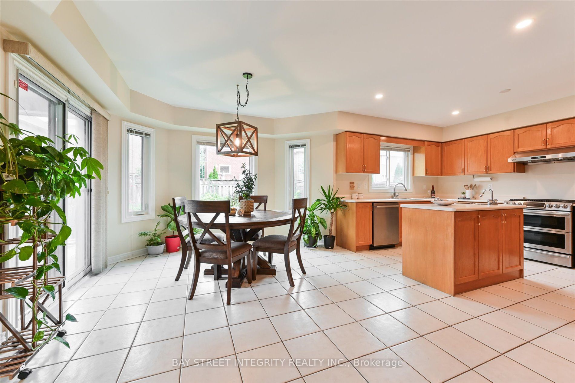 67 Grandlea Crescent