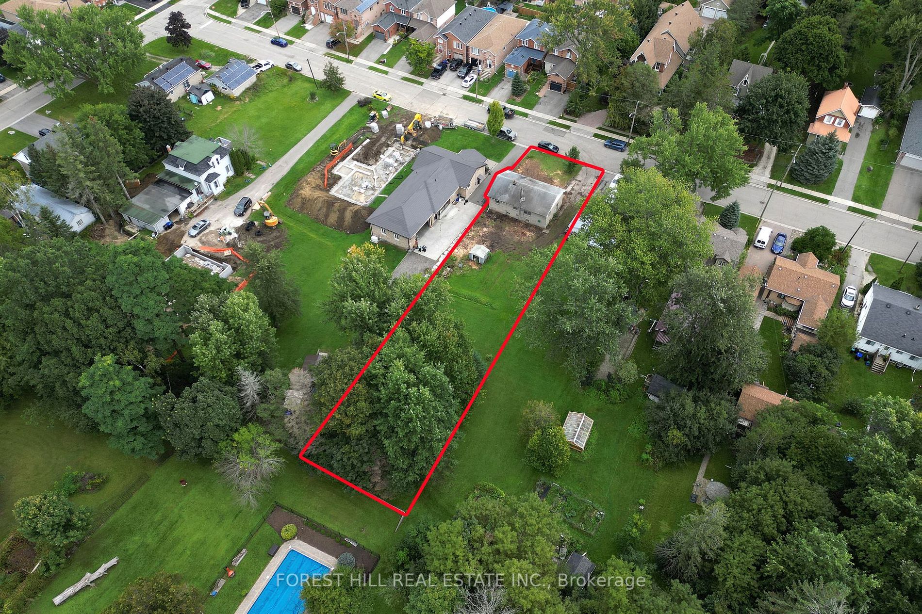 38 Ellison Ave