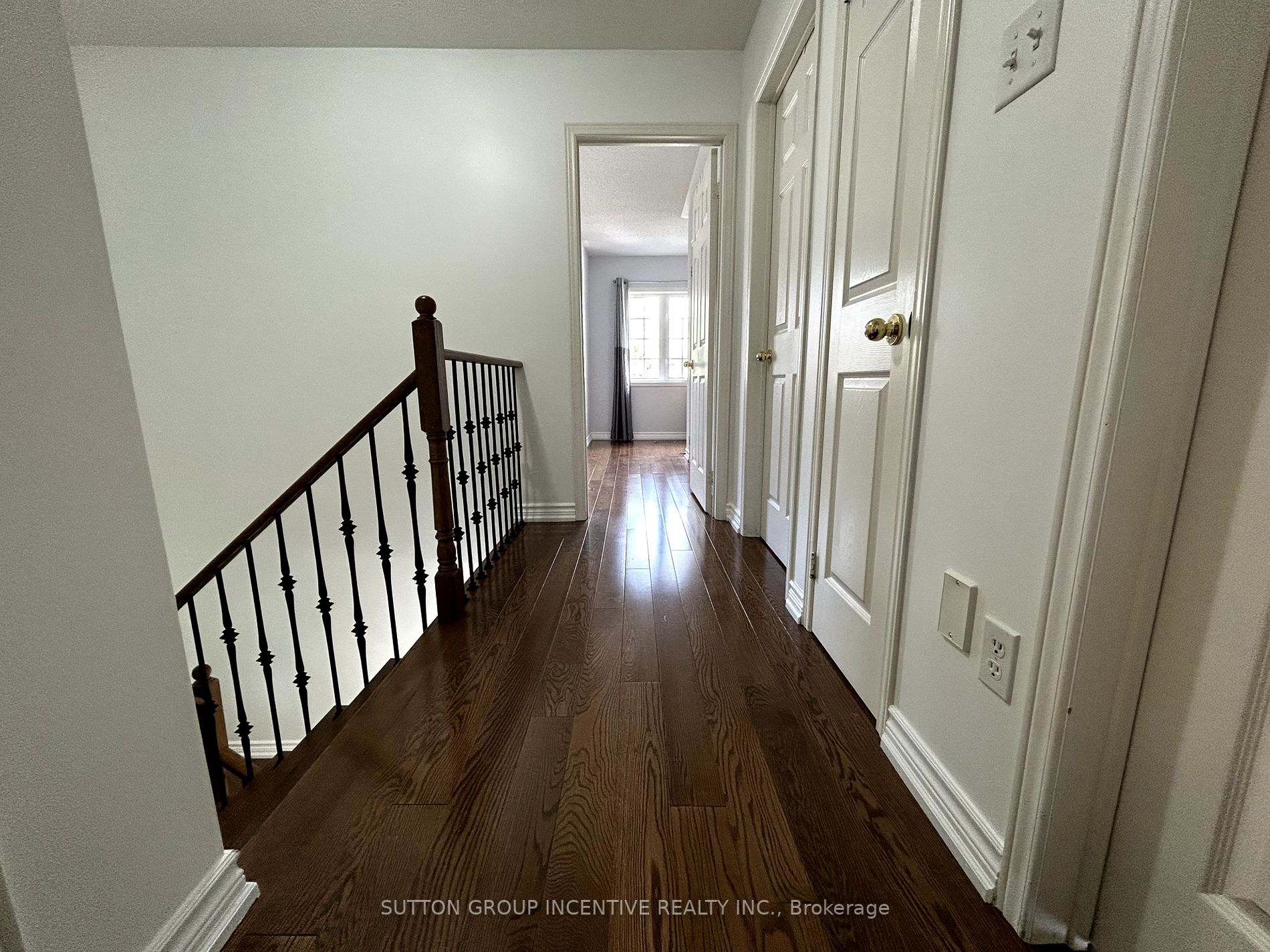 23 Levellands Crescent