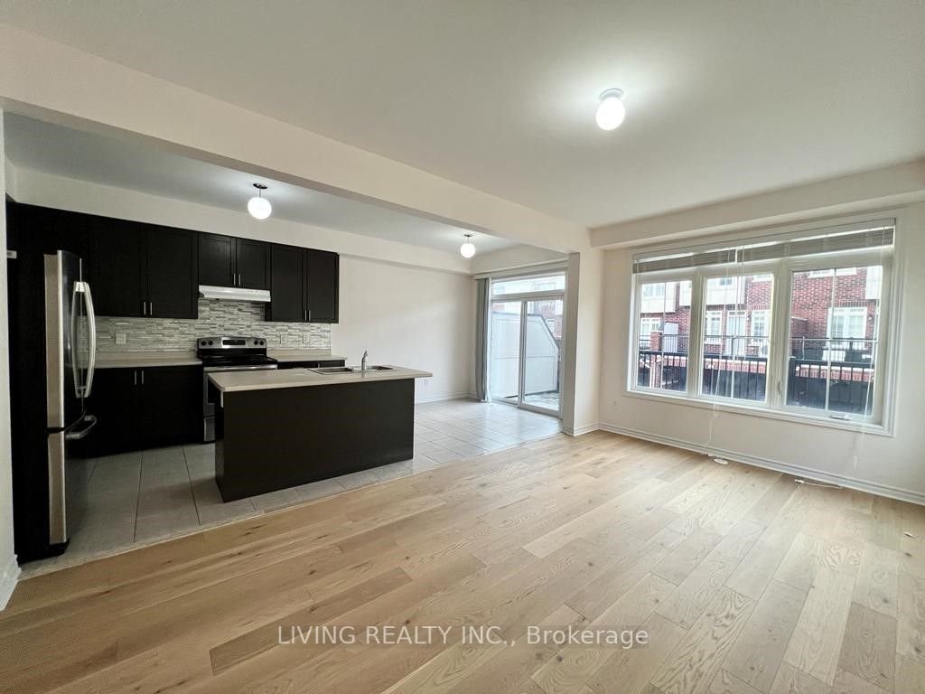 37 Rougeview Park Cres