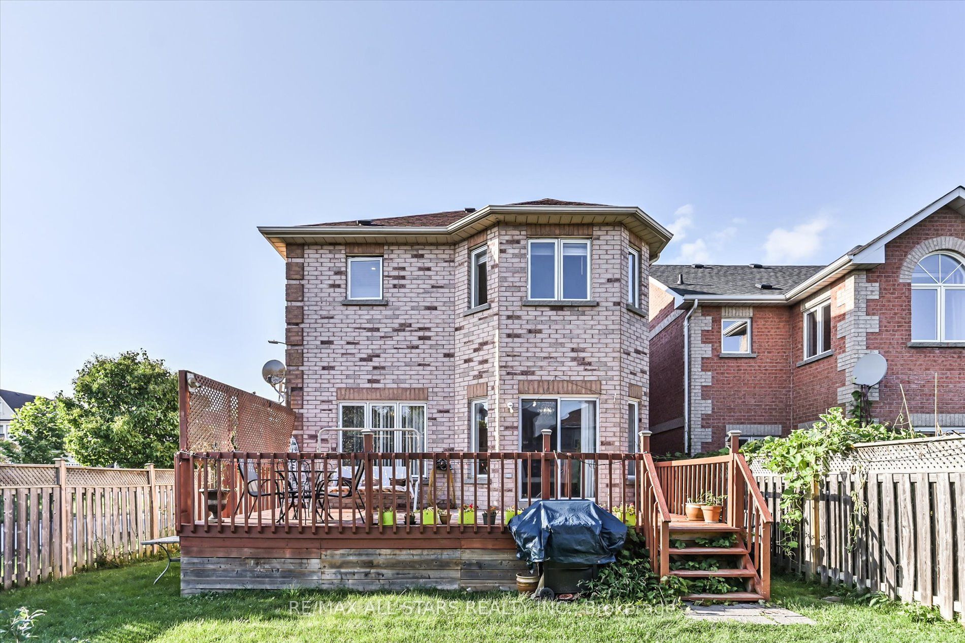 15 Quantum St