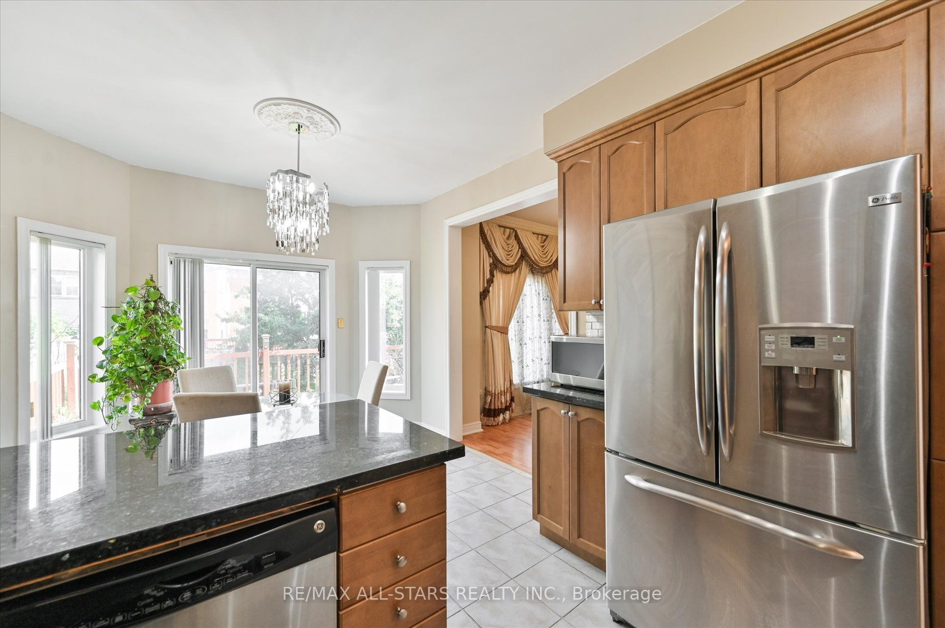 15 Quantum St